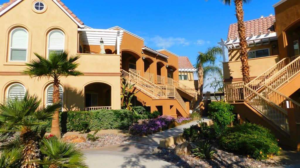 45245 Seeley Drive 18d, La Quinta, CA 92253