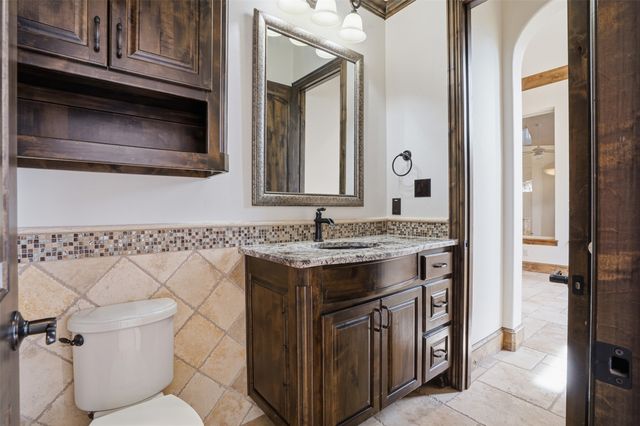 3725 W 5th Street, Fort Worth, TX 76107