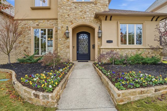 3725 W 5th Street, Fort Worth, TX 76107