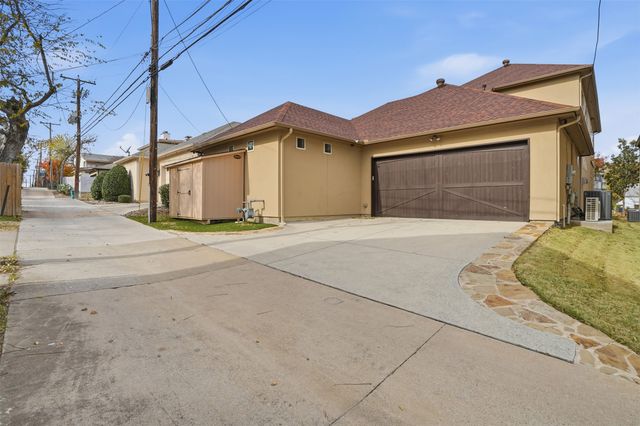 3725 W 5th Street, Fort Worth, TX 76107