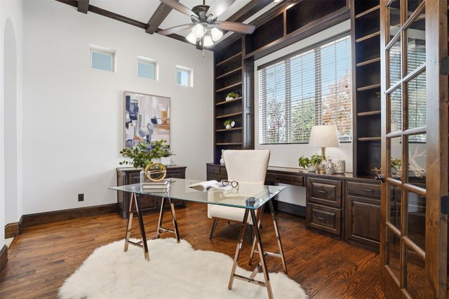 3725 W 5th Street, Fort Worth, TX 76107