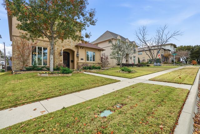 3725 W 5th Street, Fort Worth, TX 76107