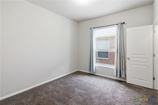5716 Blackstone Drive, Temple, TX 76502