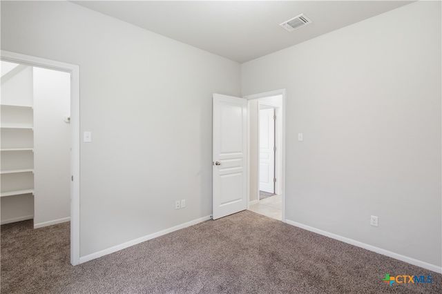 5716 Blackstone Drive, Temple, TX 76502