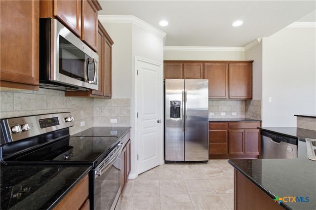 5716 Blackstone Drive, Temple, TX 76502