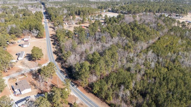 2630 Ponderosa Road, Cameron, NC 28326