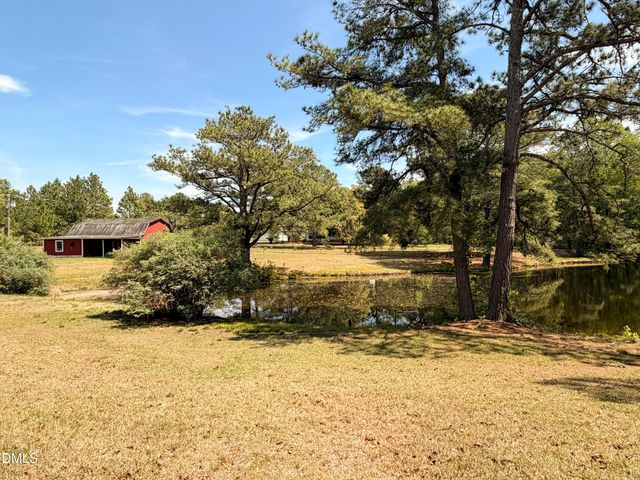 2630 Ponderosa Road, Cameron, NC 28326