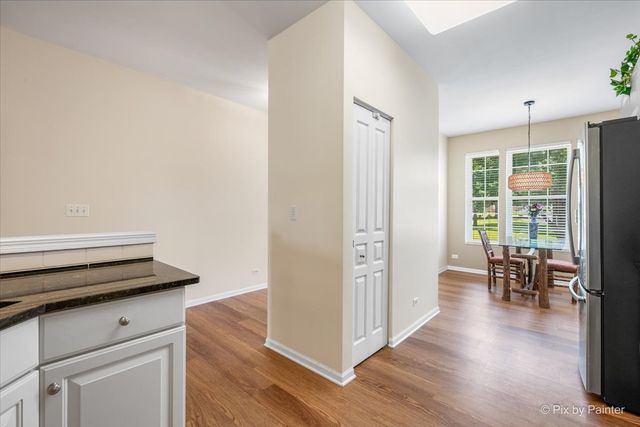 2835 Waterfront Avenue, Algonquin, IL 60102