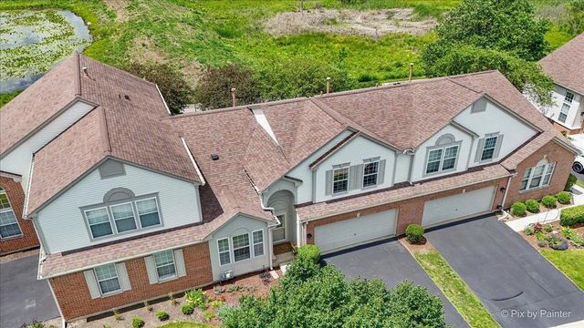 2835 Waterfront Avenue, Algonquin, IL 60102