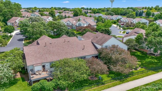 2835 Waterfront Avenue, Algonquin, IL 60102