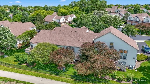 2835 Waterfront Avenue, Algonquin, IL 60102