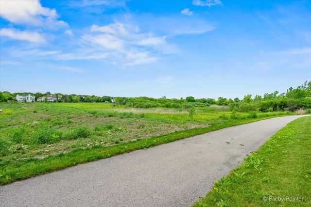 2835 Waterfront Avenue, Algonquin, IL 60102
