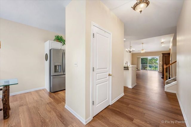 2835 Waterfront Avenue, Algonquin, IL 60102