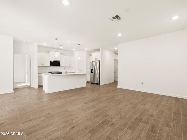 3290 N CAMDEN Drive, Florence, AZ 85132