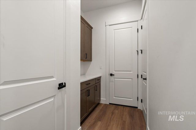 1341 White Cliffs St, Middleton, ID 83644