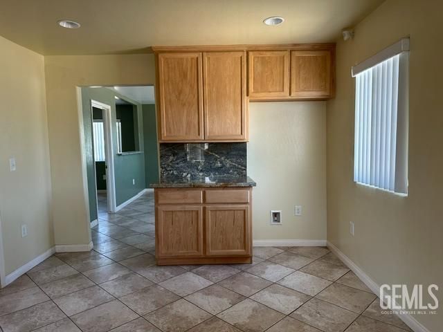 655 S Panama Lane, Bakersfield, CA 93307