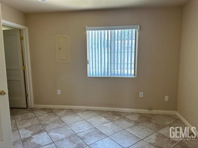 655 S Panama Lane, Bakersfield, CA 93307