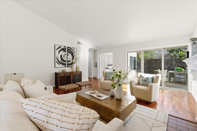 32 Lido Circle, Redwood City, CA 94065