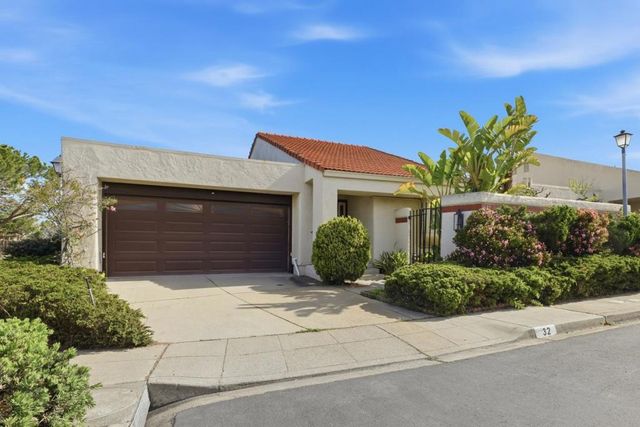 32 Lido Circle, Redwood City, CA 94065
