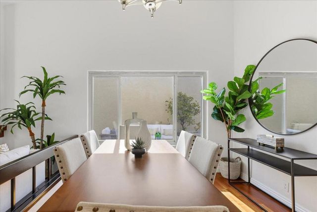 32 Lido Circle, Redwood City, CA 94065