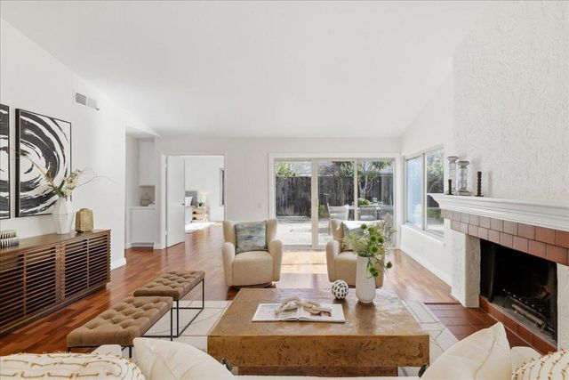 32 Lido Circle, Redwood City, CA 94065