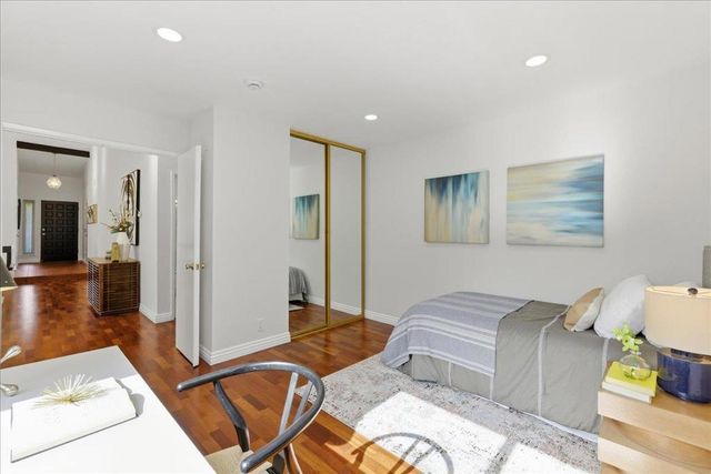 32 Lido Circle, Redwood City, CA 94065