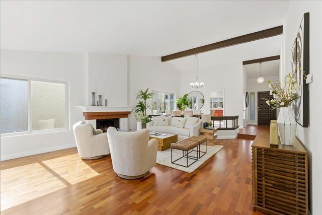 32 Lido Circle, Redwood City, CA 94065