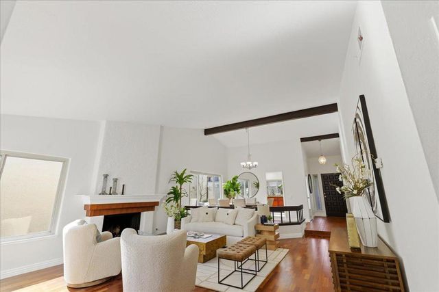 32 Lido Circle, Redwood City, CA 94065