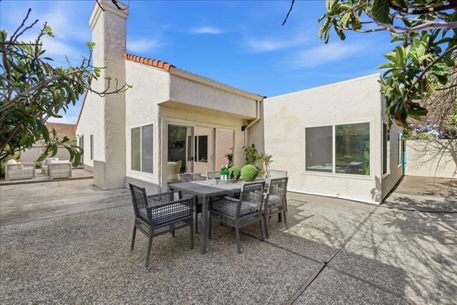 32 Lido Circle, Redwood City, CA 94065