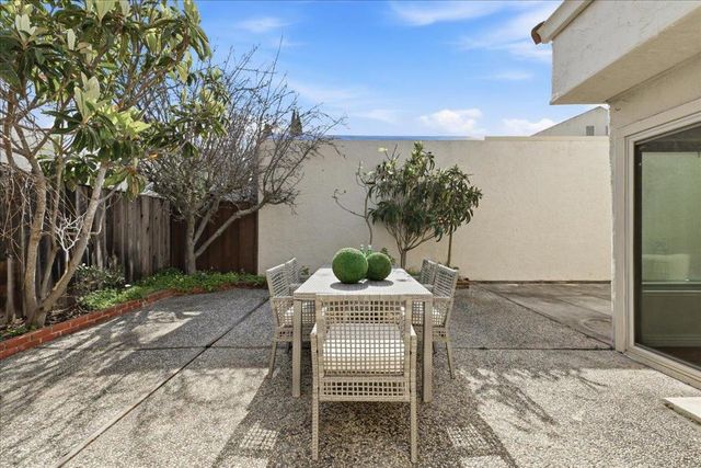 32 Lido Circle, Redwood City, CA 94065