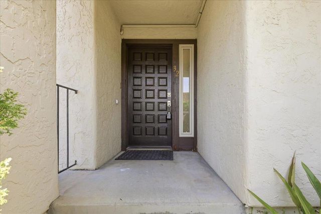 32 Lido Circle, Redwood City, CA 94065