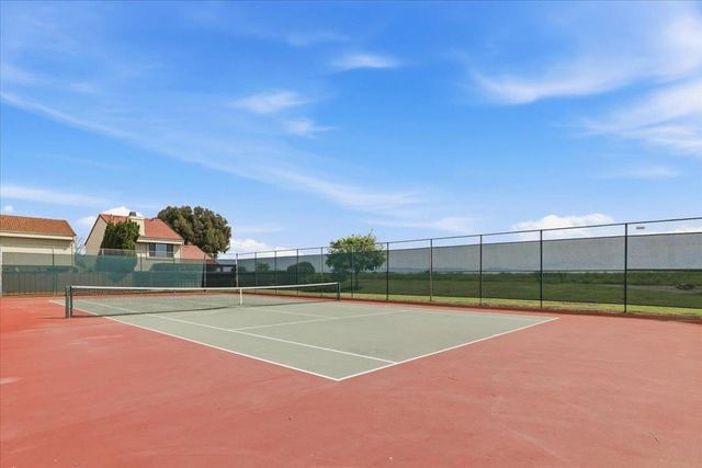 32 Lido Circle, Redwood City, CA 94065