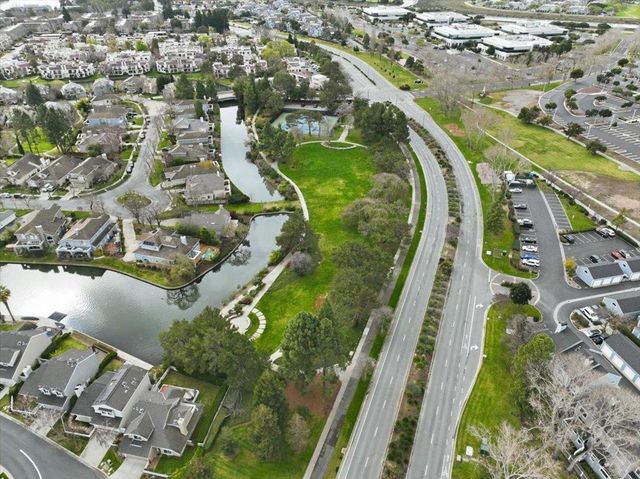 32 Lido Circle, Redwood City, CA 94065