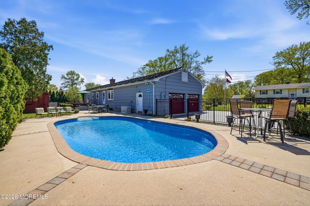 1903 Holbrook Street, Oakhurst, NJ 07755