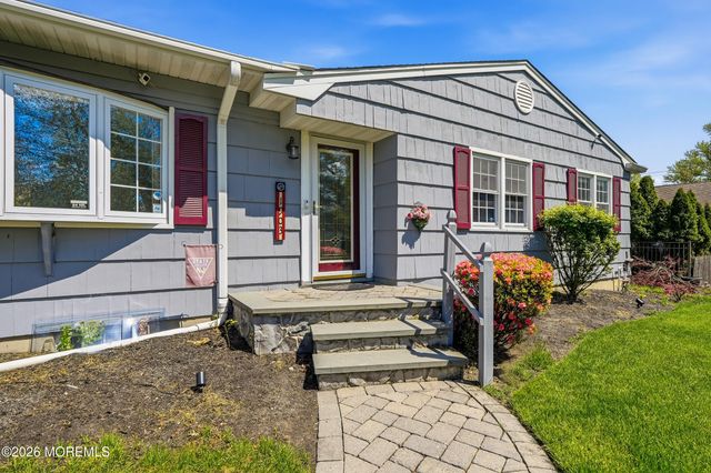 1903 Holbrook Street, Oakhurst, NJ 07755
