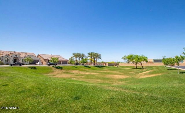 814 W ARDMORE Road, Phoenix, AZ 85041