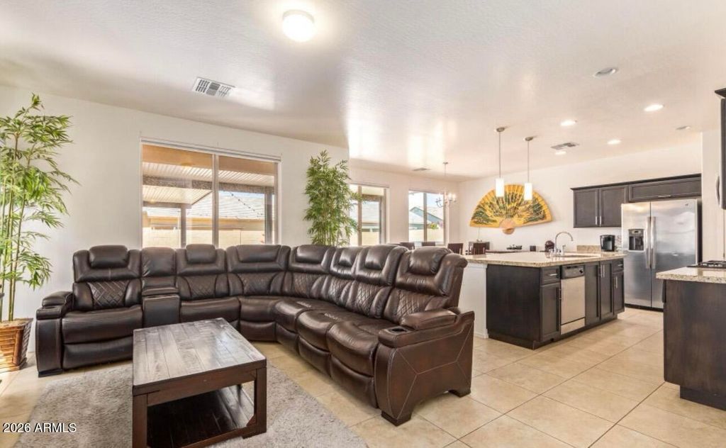814 W ARDMORE Road, Phoenix, AZ 85041 — photo 4
