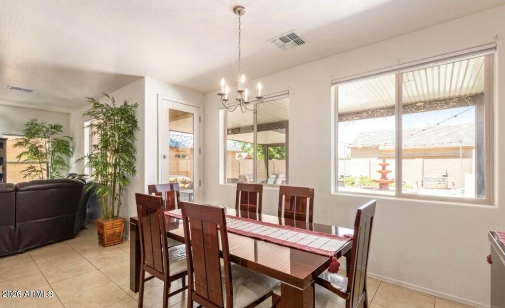 814 W ARDMORE Road, Phoenix, AZ 85041 — photo 5
