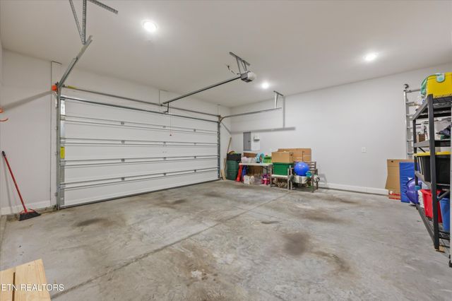 1158 Cedar Break Drive, Knoxville, TN 37932