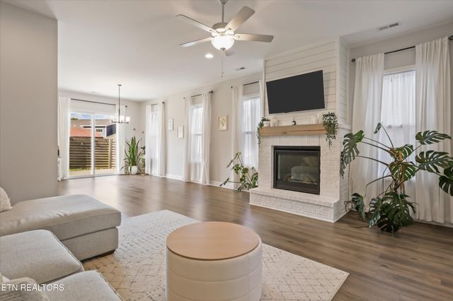 1158 Cedar Break Drive, Knoxville, TN 37932