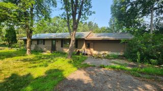6369 325th Avenue NW, Wyanett Twp, MN 55371