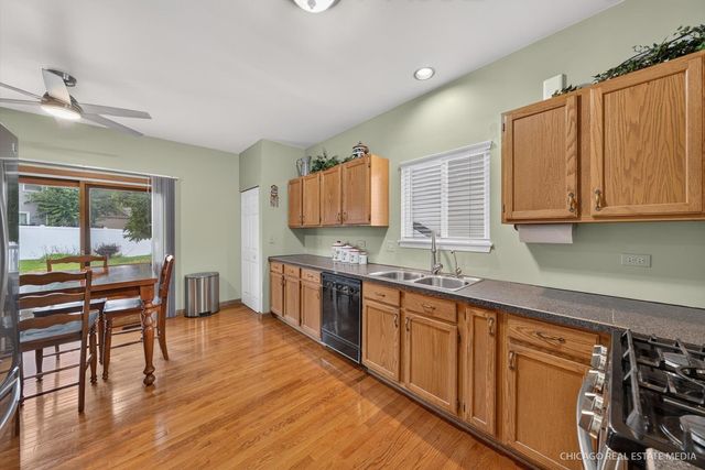 625 David Street, Lake In The Hills, IL 60156