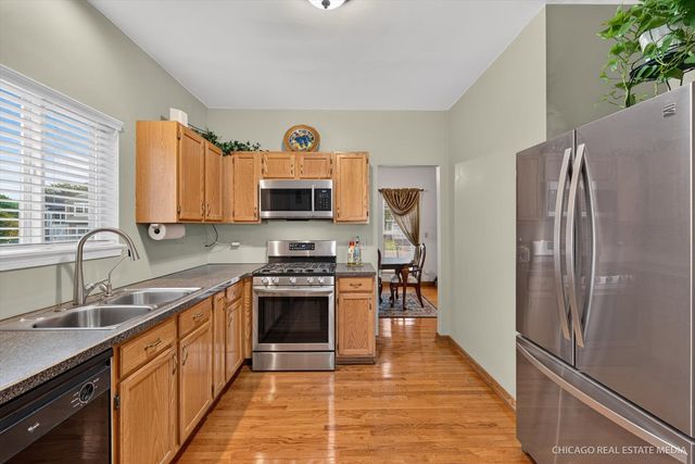625 David Street, Lake In The Hills, IL 60156