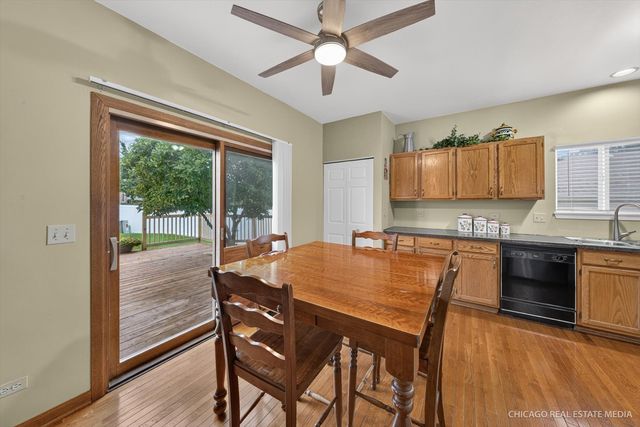 625 David Street, Lake In The Hills, IL 60156