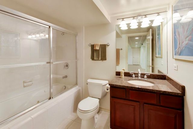 4269 Terri Lyn Lane, Northbrook, IL 60062