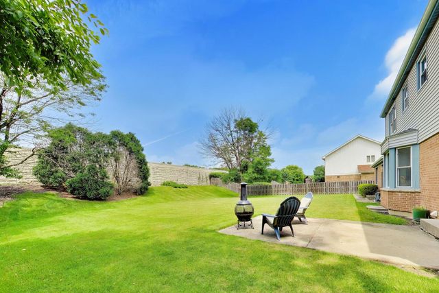 4269 Terri Lyn Lane, Northbrook, IL 60062