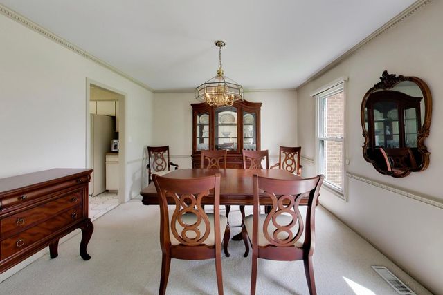 4269 Terri Lyn Lane, Northbrook, IL 60062