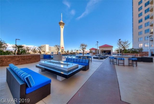 200 West Sahara Avenue 1806, Las Vegas, NV 89102
