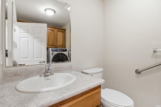 1443 Brandon Way, Fort Wayne, IN 46845