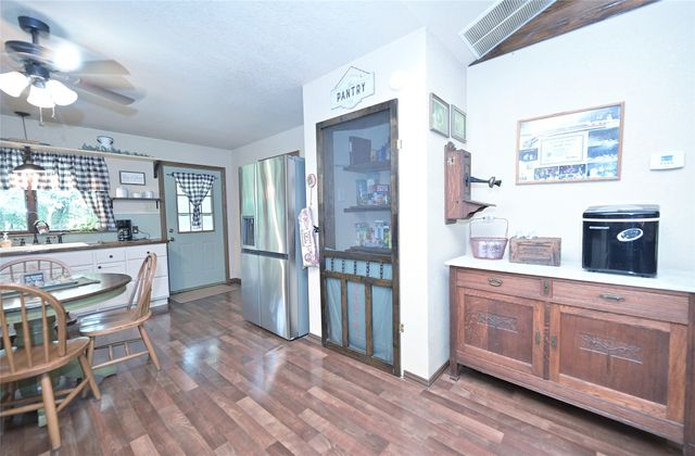 408 County Road 4856, Newark, TX 76071